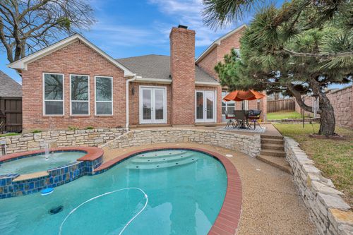 2400 Peach Blossom Ct, Bedford, TX, 76021-7234 | Card Image