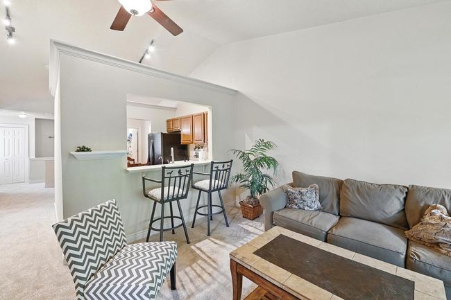 F - 584 Pewaukee Road, Condo with 2 bedrooms, 2 bathrooms and null parking in Pewaukee WI | Image 6