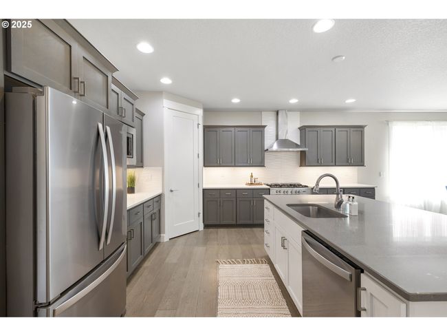 21338 Sw Simon Ter, House other with 5 bedrooms, 3 bathrooms and 2 parking in Sherwood OR | Image 14