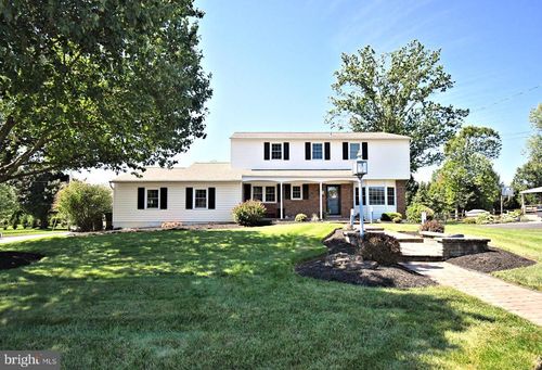 735 Bell Ln, AMBLER, PA, 19002-3307 | Card Image