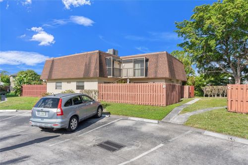 a-5822 Swordfish Ct, Tamarac, FL, 33319-6293 | Card Image