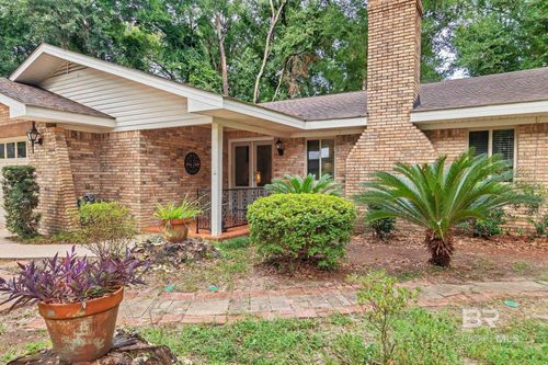 111 Windwood Cir, Daphne, AL, 36526-7745 | Card Image