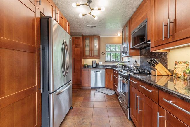 1417 Heron Dr, House other with 3 bedrooms, 3 bathrooms and 2 parking in Seabrook TX | Image 23