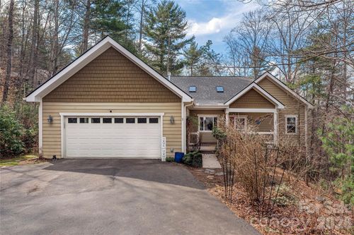 3 Pathwood Ln, Weaverville, NC, 28787-9769 | Card Image