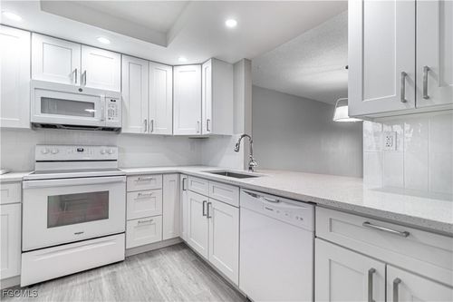 apt-315-6102 Augusta Dr, FORT MYERS, FL, 33907-5775 | Card Image