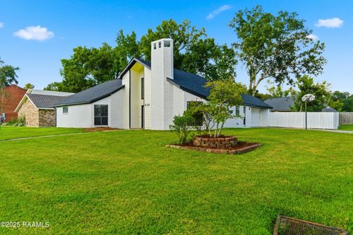 939 Rosedown Ln, Lafayette, LA, 70503-5955 | Card Image