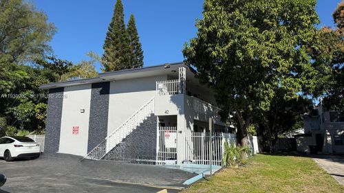 apt-203-42 Sw 14th St, Dania Beach, FL, 33004-4256 | Card Image