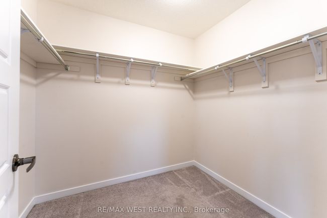 2 Scarletwood St, House attached with 3 bedrooms, 3 bathrooms and 1 parking in Stoney Creek ON | Image 24