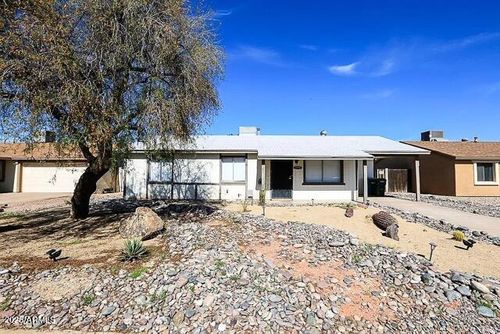 3776 E Surrey Ave, Phoenix, AZ, 85032-6643 | Card Image