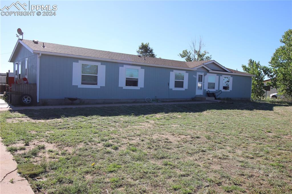 Pipestem Ave, Colorado Springs, CO 80928