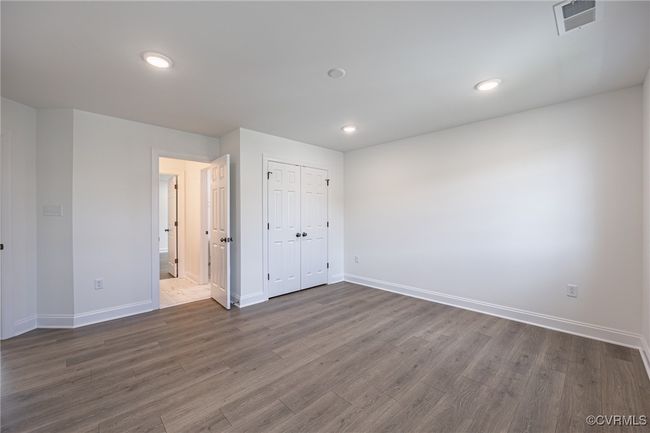 Photo from Boone Homes Gallery; photo of similar home, not home for sale; upgrades shown | Image 20