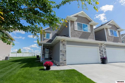 8767 Ridge Hollow Drive, Lincoln, NE, 68526 | Card Image
