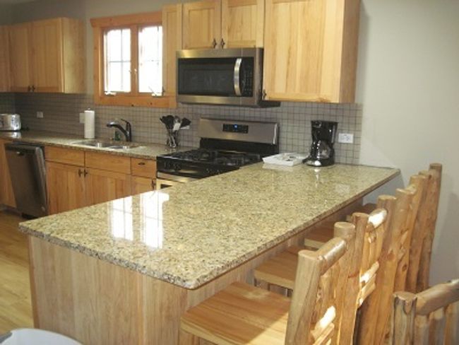 O-1 - 2643 N Il Route 178, Townhouse with 2 bedrooms, 2 bathrooms and 2 parking in Utica IL | Image 6