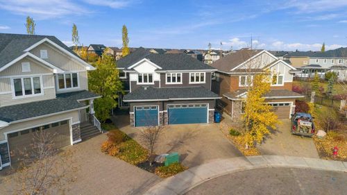 116 Dixon Rd, House with 6 bedrooms, 4 bathrooms and 6 parking in Fort Mcmurray AB | Card Image