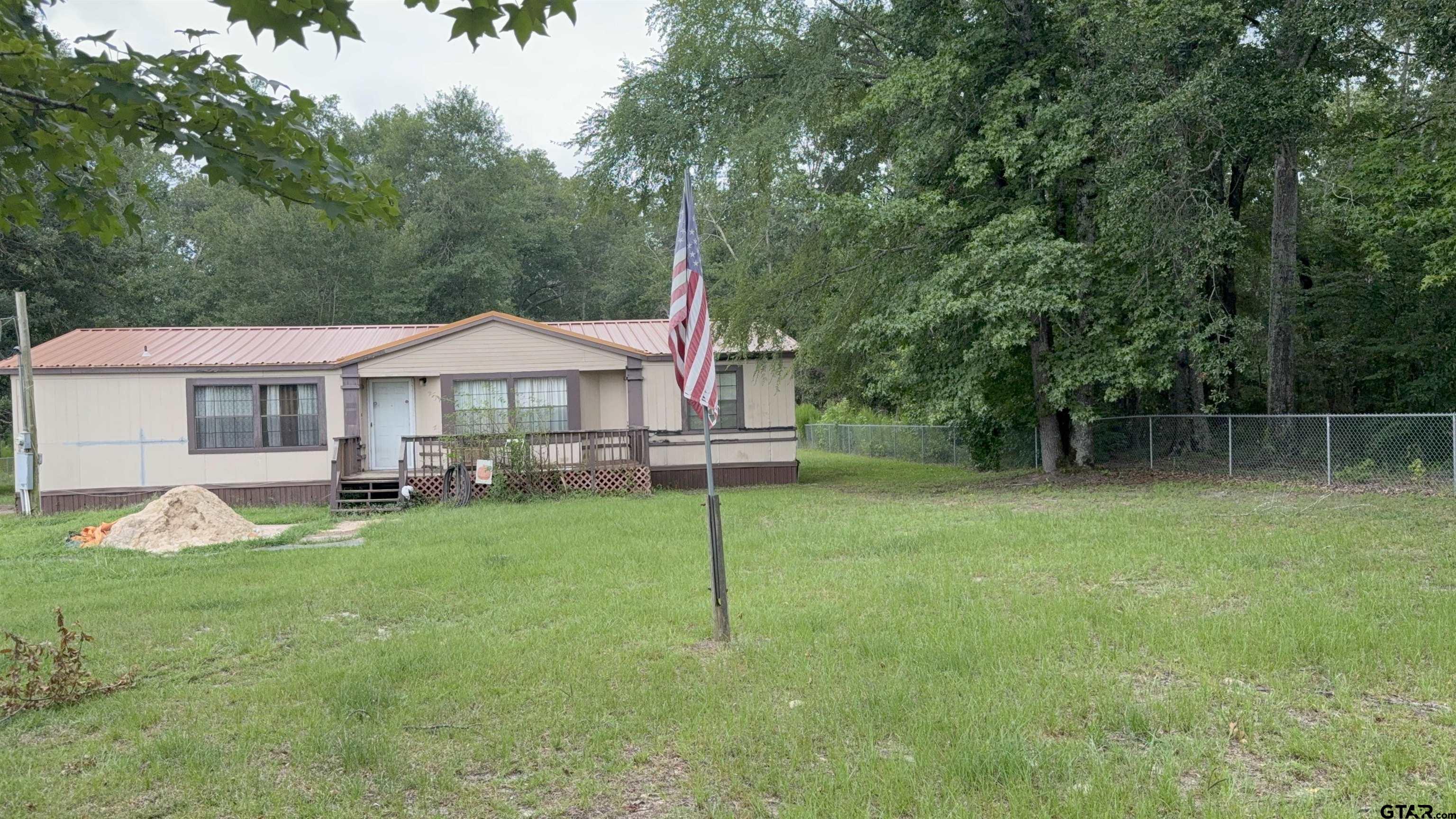 Residential in Whitehouse 3