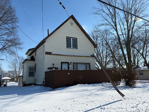 1012 S 6th St, Mattoon, IL, 61938-5401 | Card Image