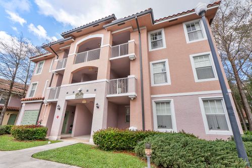 6592-6592 W Sample Rd, Coral Springs, FL, 33067-3233 | Card Image