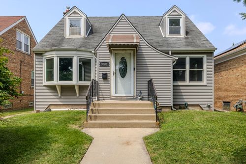 9308 S Troy Ave, Evergreen Park, IL, 60805-2307 | Card Image
