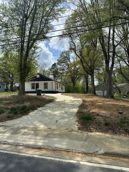 210 S Grimes St, DALTON, GA, 30721-3963 | Card Image