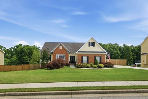 3132 Planters Mill Dr, Dacula, GA, 30019-1364 | Card Image