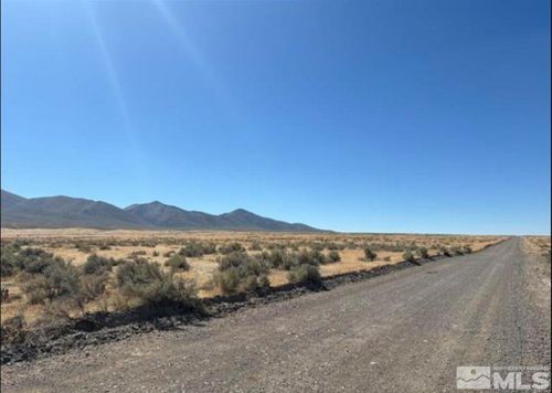 7067112 Buffalo Valley Road, Valmy, NV, 89438 | Card Image