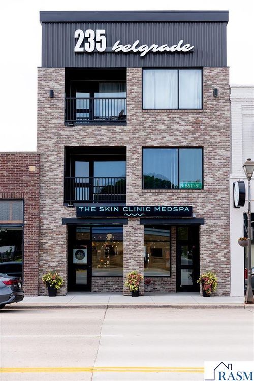 apt-257-235-257 Belgrade Ave, North Mankato, MN, 56003-3878 | Card Image