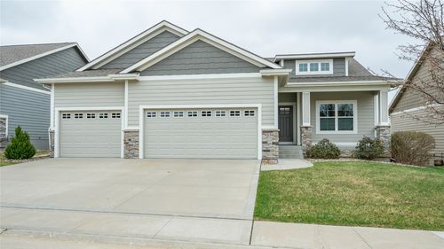 9156 Jamison Dr, West Des Moines, IA, 50266-8571 | Card Image