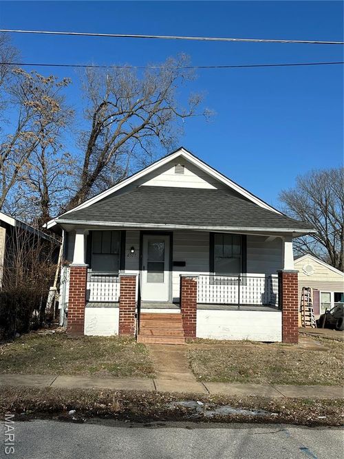 6507 Leschen Ave, Hillsdale, MO, 63121-5713 | Card Image