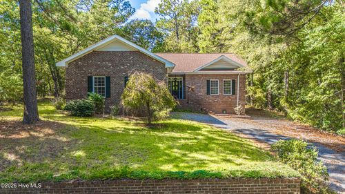 736 Ginesing Dr, Vass, NC, 28394-8458 | Card Image