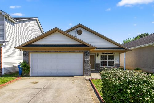 2617 Buck Ln, Lexington, KY, 40511-8646 | Card Image