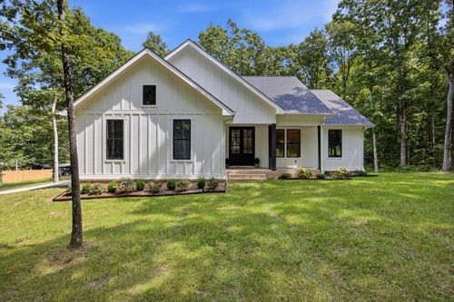 252 Woodland Way, Signal Mountain, TN, 37377 | Card Image