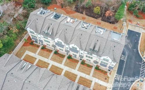 515 Upper Stone Cir, Charlotte, NC, 28211-1781 | Card Image