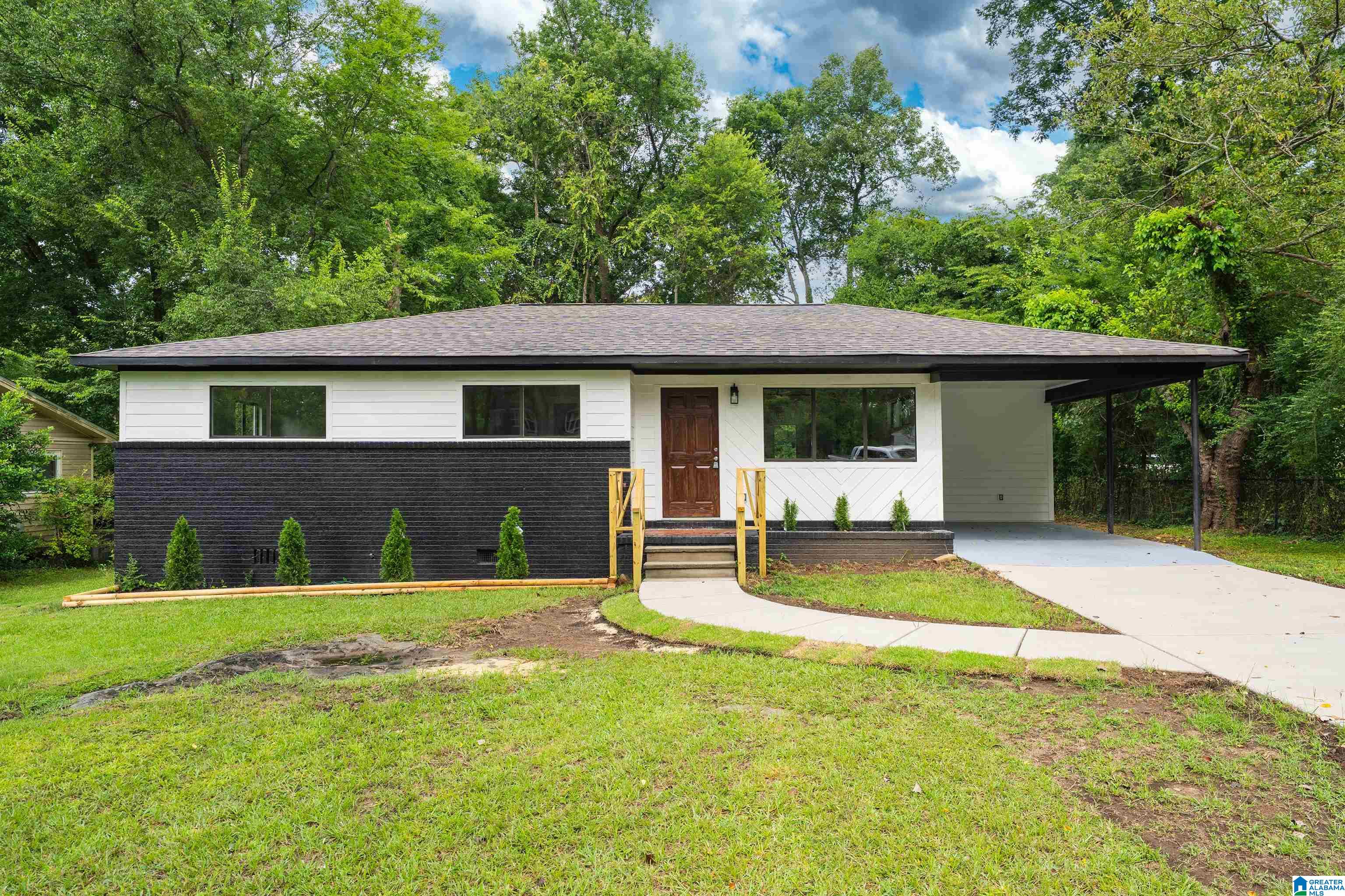 Residential in HOOVER