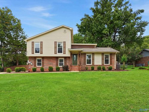 193 Oldwood Rd, Huntsville, AL, 35811-8504 | Card Image