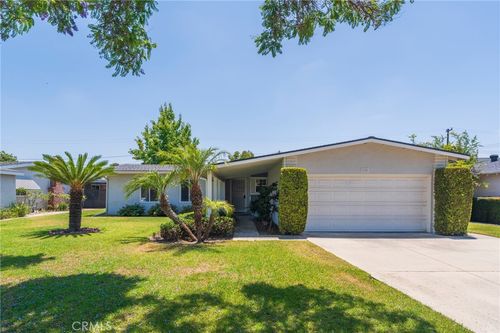 3122 W Teranimar Dr, Anaheim, CA, 92804-3829 | Card Image