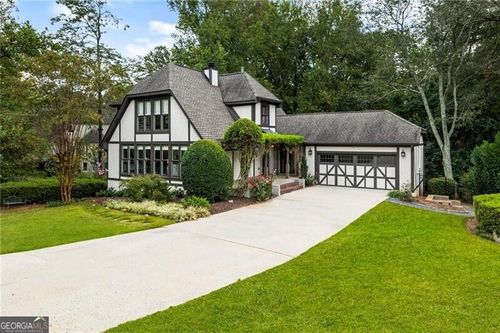 4070 W Cooper Lake Dr Se, Smyrna, GA, 30082-4007 | Card Image