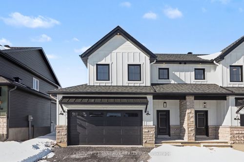 75 Villeneuve St, Moose Creek, ON, K0C1W0 | Card Image