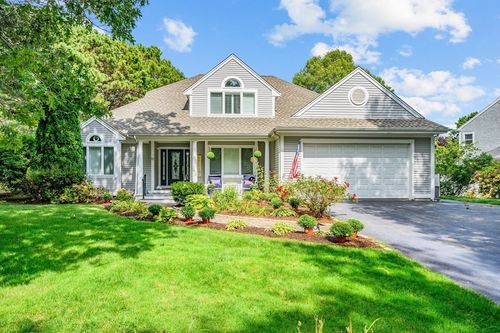 72 Bayshore Dr, Mashpee, MA, 02649-3967 | Card Image