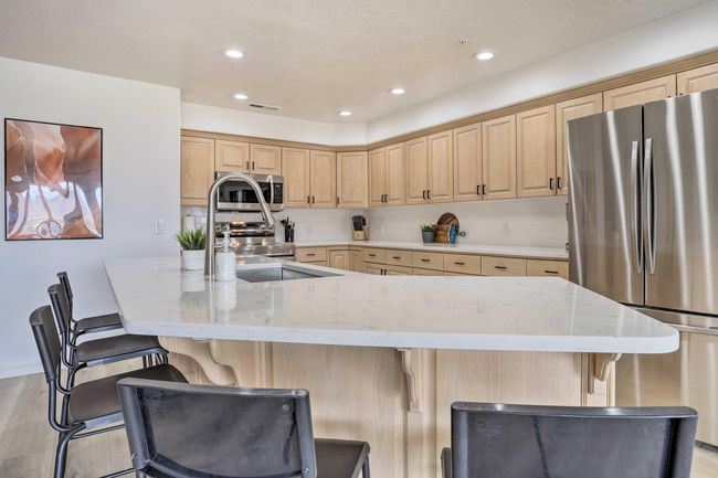 Kitchen | Image 13