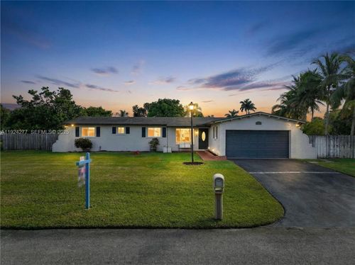 29725 Sw 168th Ct, Homestead, FL, 33030-3480 | Card Image