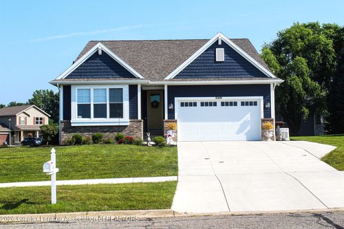 3331 E Daryls Way, Charlotte, MI, 48813 | Card Image