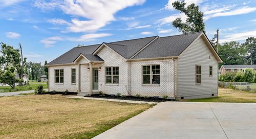 501 Eva Dr, Clarksville, TN, 37042-3306 | Card Image