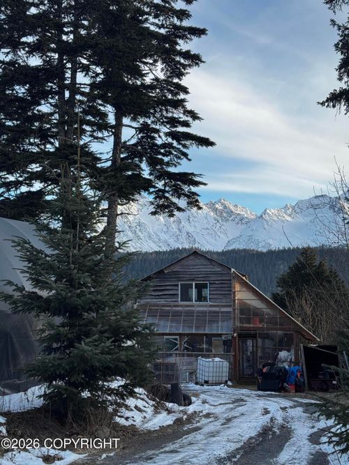 32195 Bear Chase Cir, Seward, AK, 99664 | Card Image