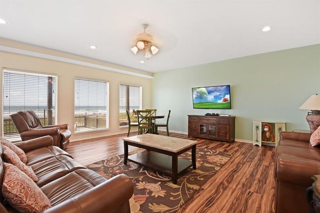 2438 Blue Water Hwy, House other with 10 bedrooms, 6 bathrooms and null parking in Surfside Beach TX | Image 7