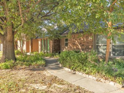 1614 Broad Acres Drive, House other with 3 bedrooms, 2 bathrooms and null parking in Norman OK | Image 3