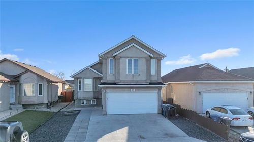 2579 King Edward St, Winnipeg, MB, R2R2W8 | Card Image