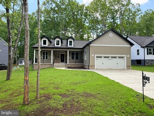 1231 Lakeview Pkwy, LOCUST GROVE, VA, 22508-5232 | Card Image