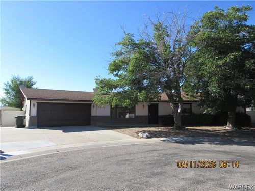 2671 Sierra Ln, Kingman, AZ, 86401-4278 | Card Image