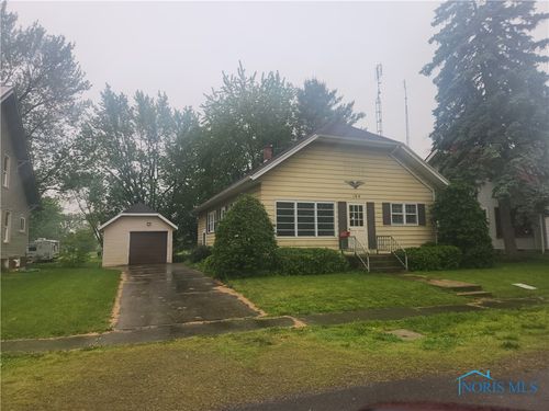 104 E South St, Middle Point, OH, 45863 | Card Image