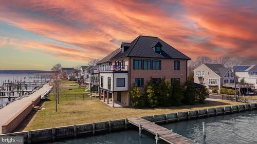 9115 Chesapeake Ave, SPARROWS POINT, MD, 21219-1603 | Card Image